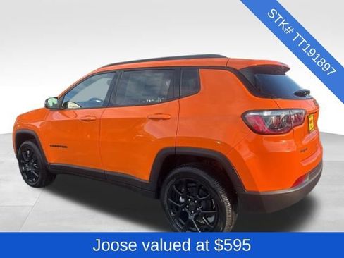 New 2026 Jeep Compass Latitude image 4