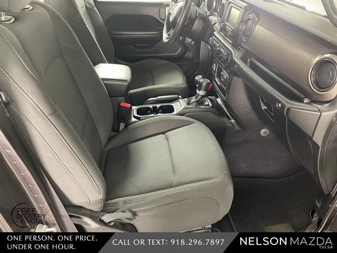 Used 2021 Jeep Gladiator Sport w/ Trailer Tow Package image 44