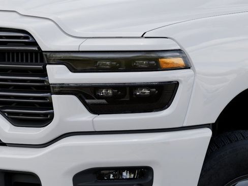 New 2026 RAM 3500 Laramie AWD/4WD image 10