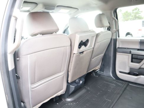 Used 2022 Ford F350 XLT w/ FX4 Off-Road Package image 39