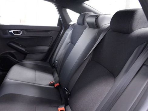 Certified 2024 Honda Civic Sport image 17