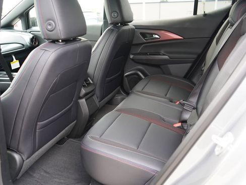 New 2025 Chevrolet Equinox EV RS FWD image 30