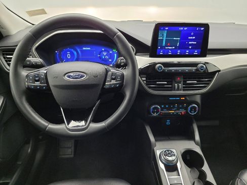 Used 2022 Ford Escape SEL w/ Technology Package image 22