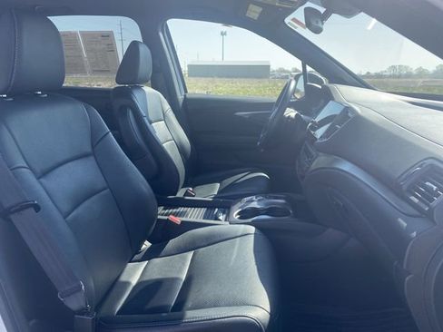 Used 2023 Honda Passport EX-L image 14