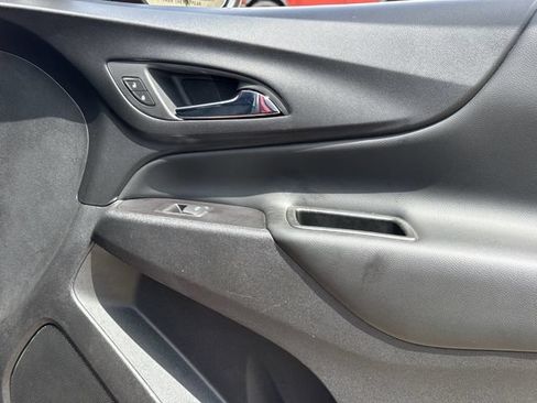 Used 2020 Chevrolet Equinox LT FWD image 26