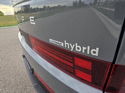 New 2025 Hyundai Santa Fe SE image 9