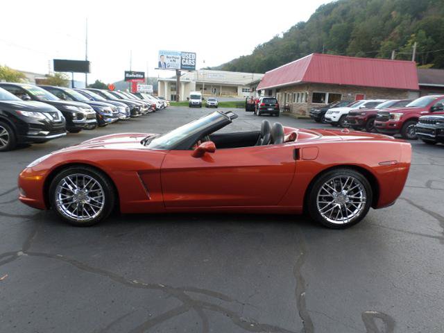 Used 2005 Chevrolet Corvette Convertible w/ Preferred Equipment Group RWD image 17
