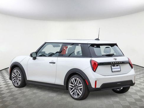 New 2026 MINI Cooper 2-Door Hardtop FWD image 8