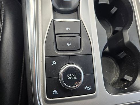 Used 2023 Ford Explorer XLT w/ Equipment Group 202A image 16