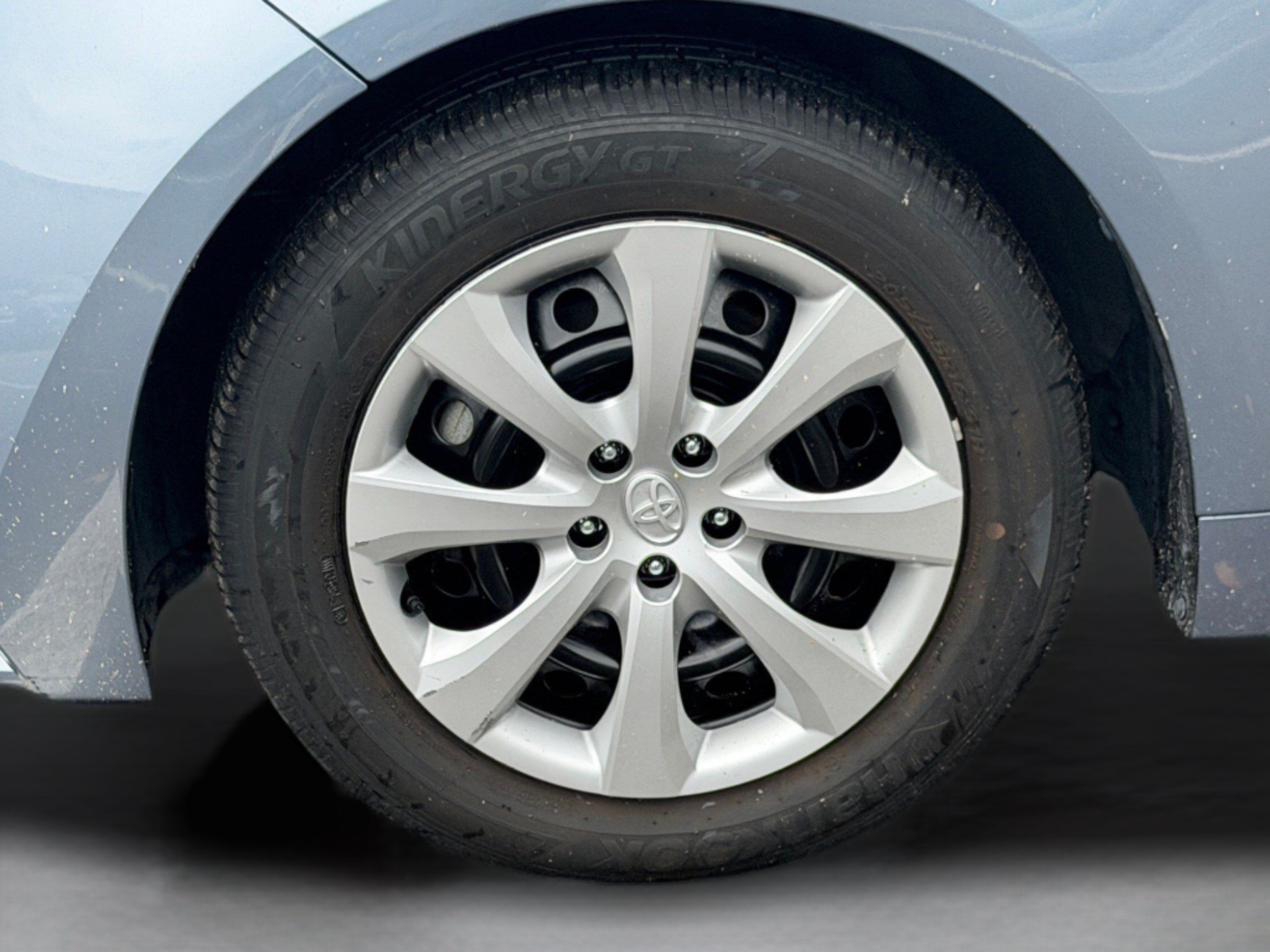 Used 2024 Toyota Corolla LE FWD image 41
