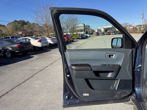 Used 2009 Honda Pilot EX-L image 14