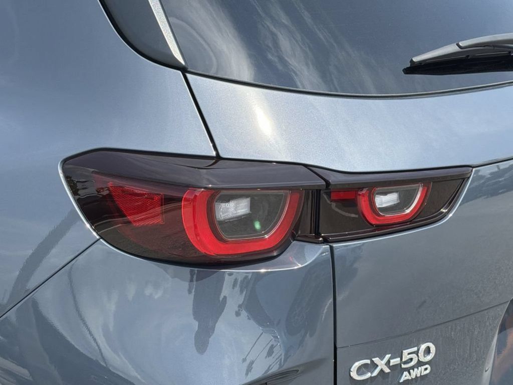 Used 2025 MAZDA CX-50 AWD 2.5 S w/ Select Package image 29