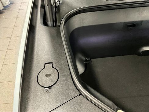 Used 2022 Rivian R1T Adventure image 36