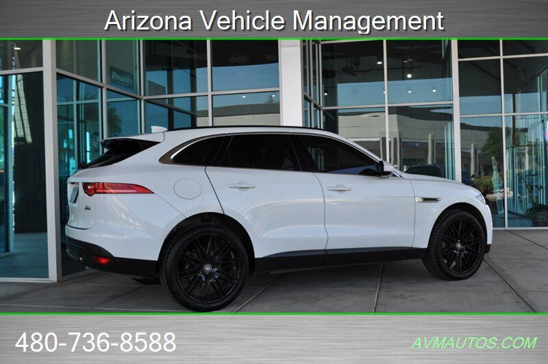 Used 2017 Jaguar F-PACE Prestige AWD/4WD image 8