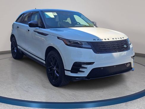 Certified 2025 Land Rover Range Rover Velar Dynamic SE AWD/4WD image 3