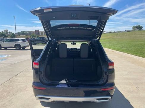 Used 2024 Mitsubishi Outlander SE Black Edition AWD/4WD image 20