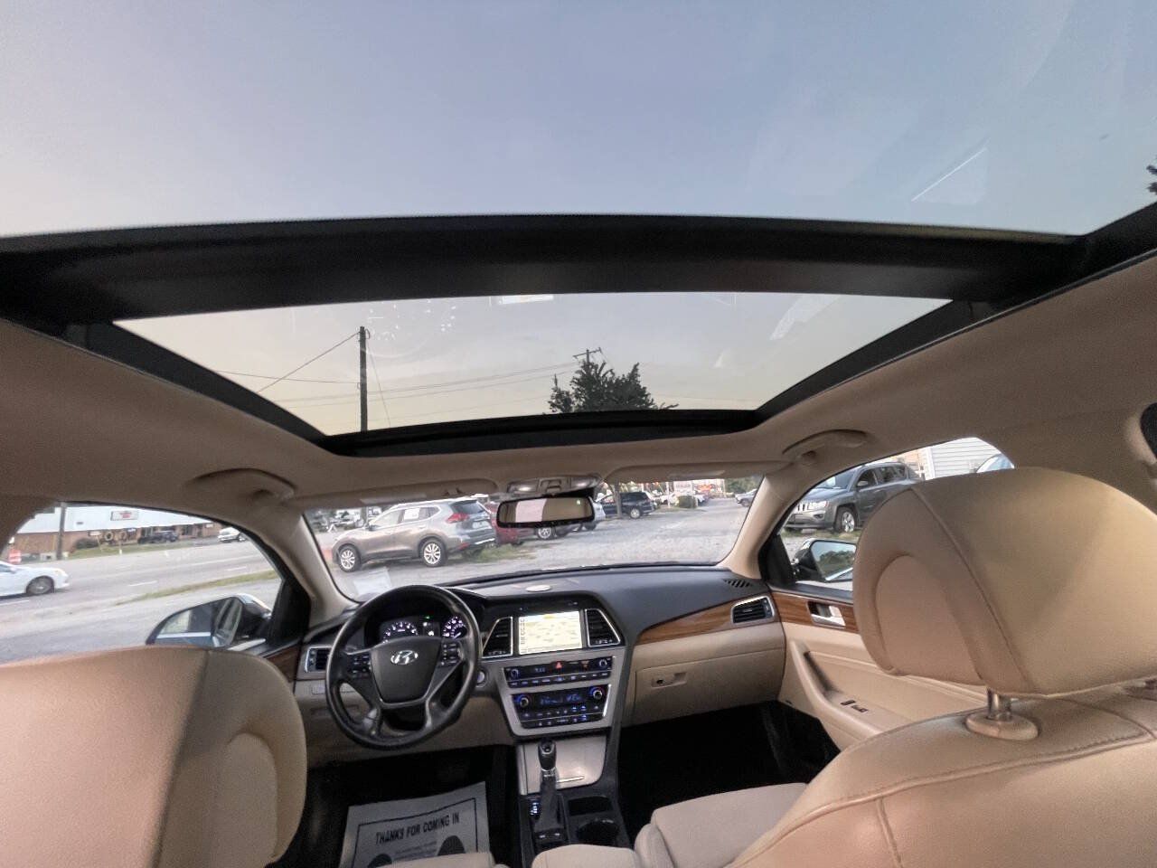 Used 2015 Hyundai Sonata Limited w/ Option Group 06 FWD image 21