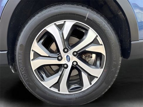 Used 2021 Subaru Outback Limited image 9