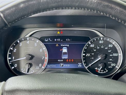 Used 2024 Nissan Titan SV w/ SV Convenience Package image 19