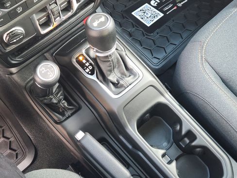 New 2026 Jeep Wrangler Unlimited Sport AWD/4WD image 16