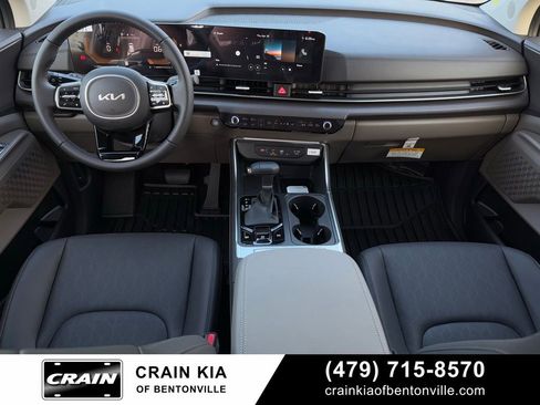New 2026 Kia Carnival EX FWD image 30