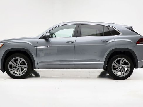 Used 2024 Volkswagen Atlas Cross Sport SEL R-Line image 6