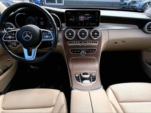 Used 2021 Mercedes-Benz C 300 4MATIC Sedan image 15