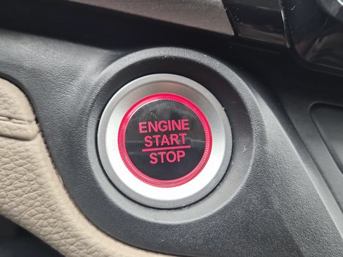 Used 2024 Honda Odyssey EX-L image 16