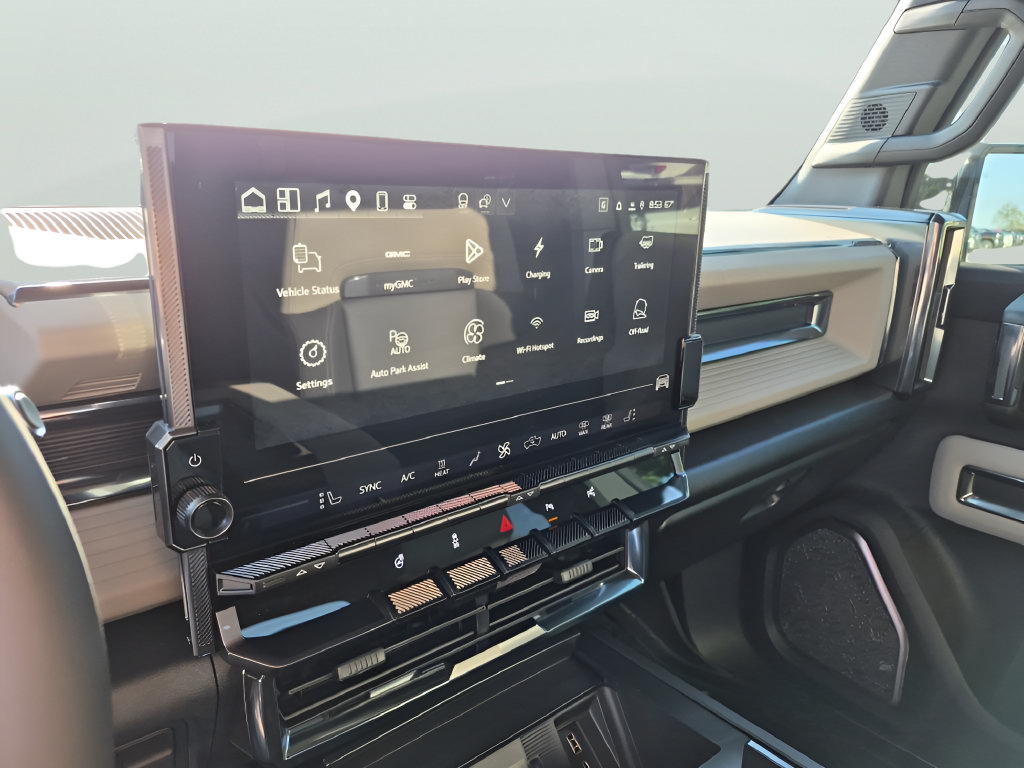 New 2026 GMC Hummer EV 4x4 Crew Cab image 21