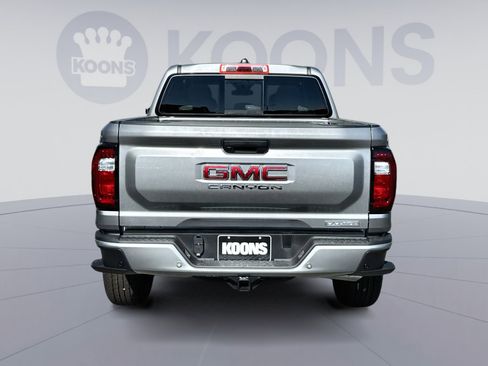 New 2026 GMC Canyon Elevation image 5