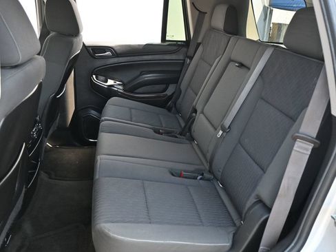 Used 2015 Chevrolet Tahoe LS RWD image 13