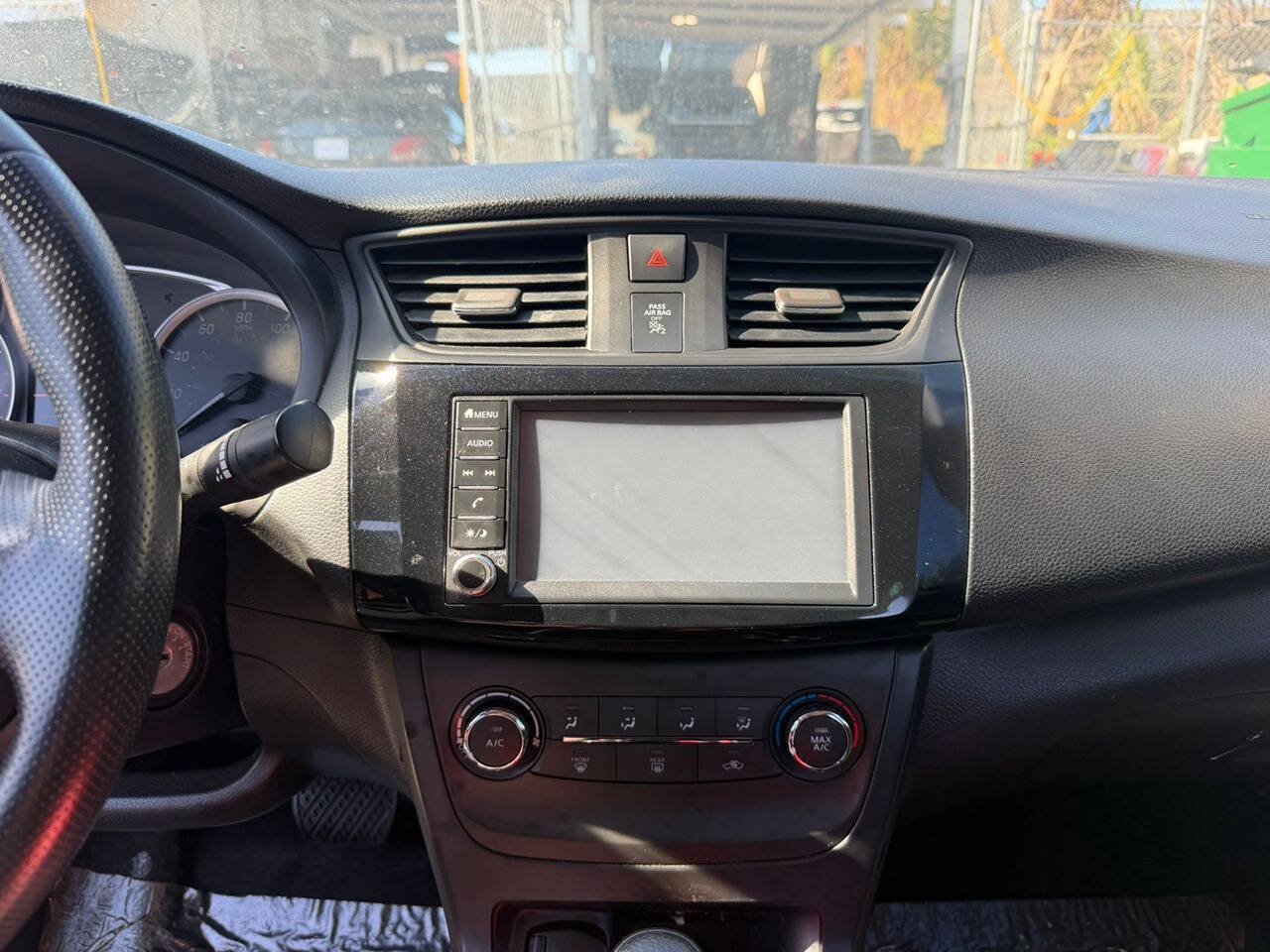 Used 2019 Nissan Sentra S FWD image 4