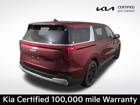 Certified 2025 Kia Carnival FWD image 6