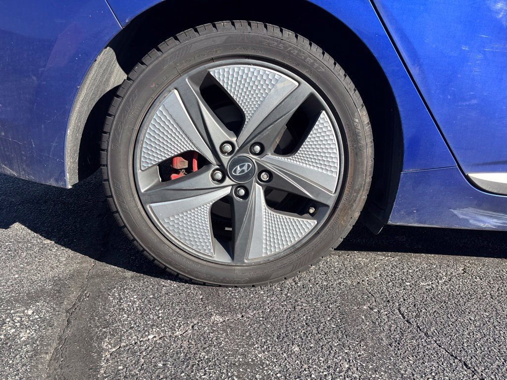 Used 2020 Hyundai Ioniq SEL FWD image 11