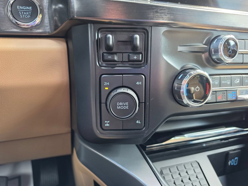 New 2026 Ford F250 Lariat w/ Tremor Off-Road Package AWD/4WD image 25