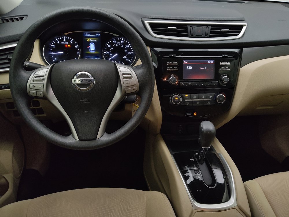 Used 2016 Nissan Rogue S FWD image 22