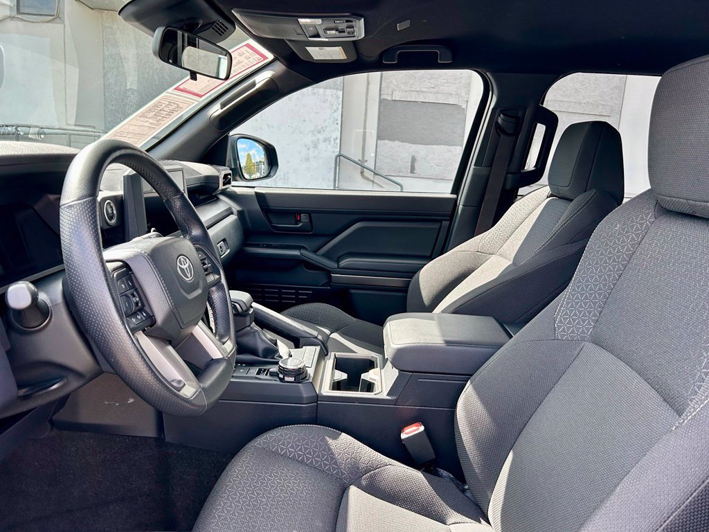 Certified 2025 Toyota 4Runner SR5 AWD/4WD image 10