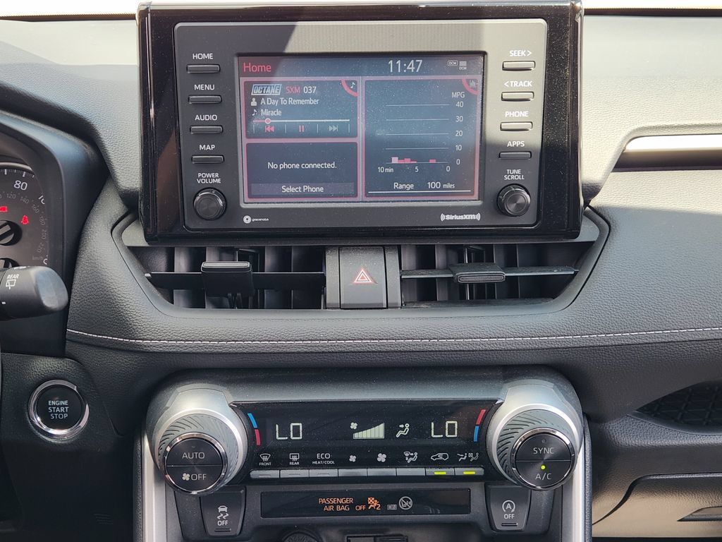 Used 2022 Toyota RAV4 XLE w/ Convenience Package FWD image 15