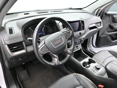 Used 2022 GMC Terrain AT4 AWD/4WD image 18