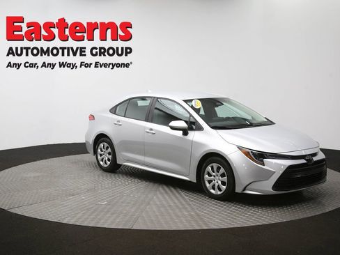 Used 2024 Toyota Corolla LE image 47