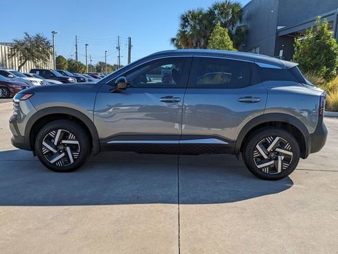 New 2026 Nissan Kicks SV w/ Illumination Package image 9