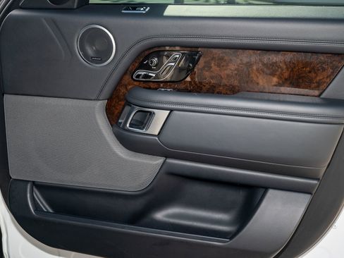 Used 2022 Land Rover Range Rover Westminster Edition image 20