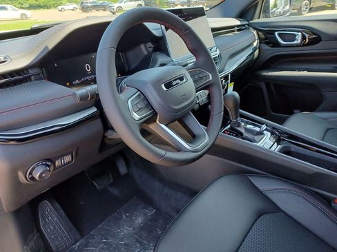 New 2026 Jeep Compass Trailhawk AWD/4WD image 15