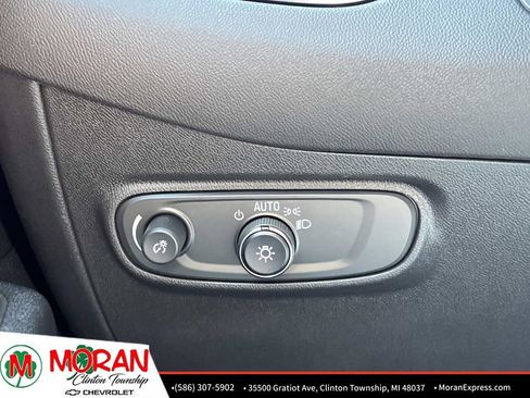 Certified 2024 Chevrolet Equinox LT FWD image 25