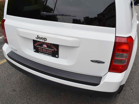 Used 2014 Jeep Patriot High Altitude FWD image 48