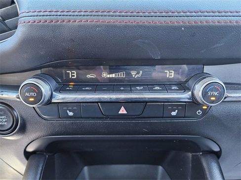 Used 2024 MAZDA MAZDA3 s image 23