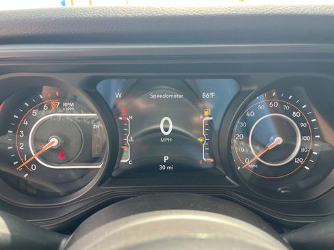 New 2025 Jeep Gladiator Sport image 19