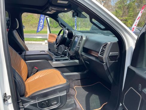 Used 2016 Ford F150 Limited w/ Trailer Tow Package image 35