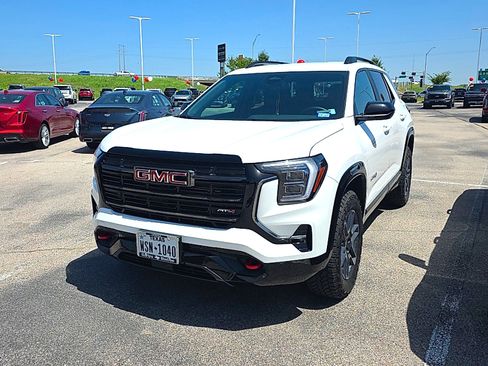 Used 2026 GMC Terrain AT4 w/ LPO, Black Badging Package AWD/4WD image 2