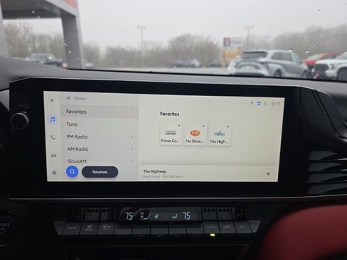 Used 2025 Toyota Camry XSE w/ Premium Plus Package image 22